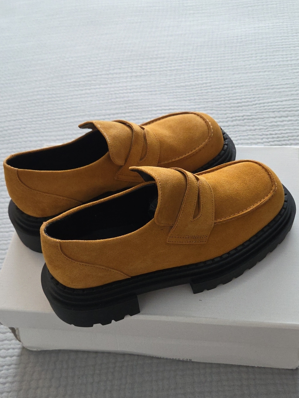 NWB L'INTERVALLE Patio Camel Suede Chunky Lug Loafer - Size 38 - Picture 8 of 9